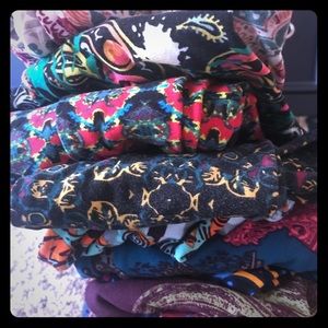 8 pairs of LuLaRoe leggings